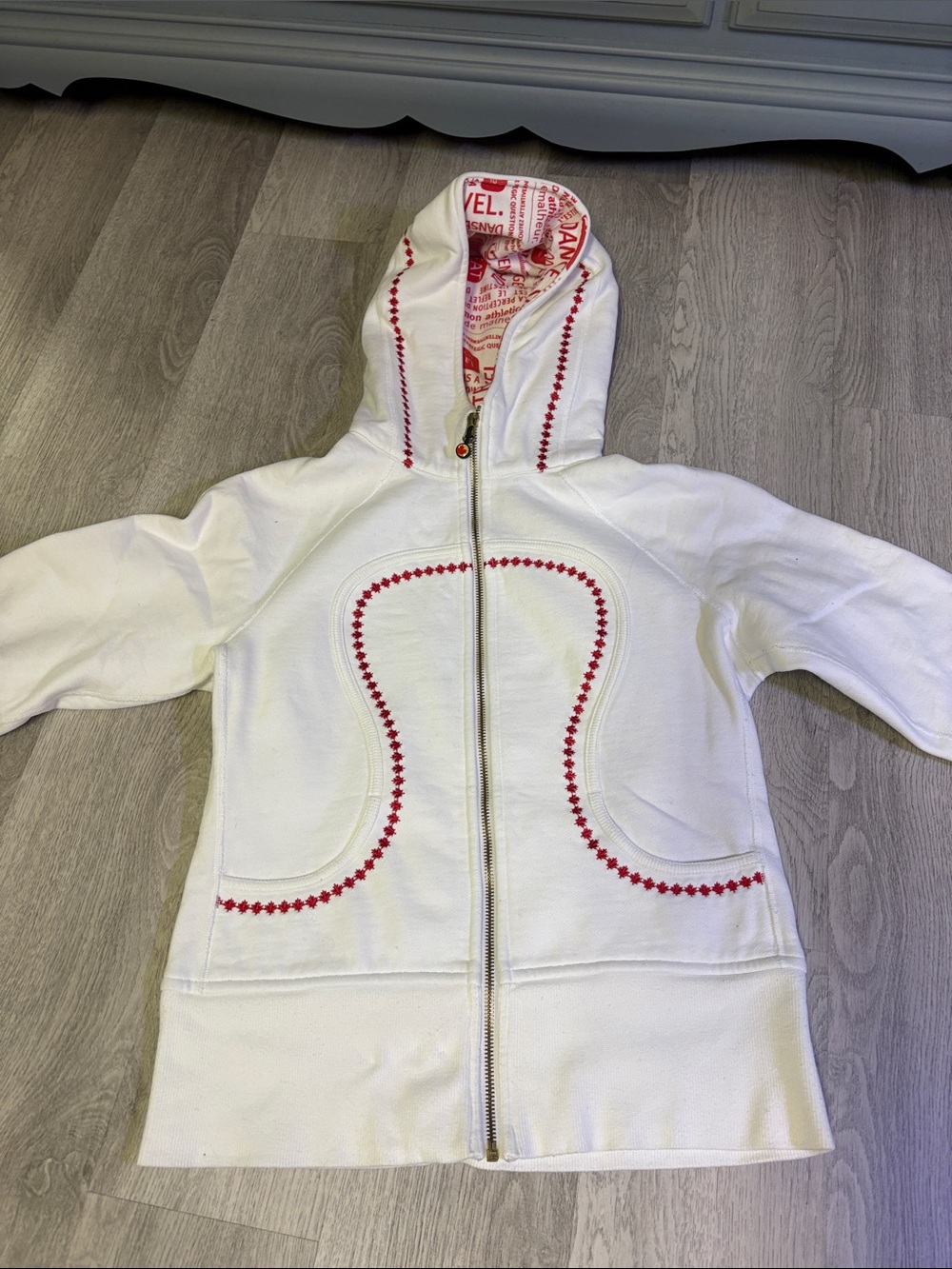 Rare Lululemon 2010 Limited Edition Canada Olympics Hoodie